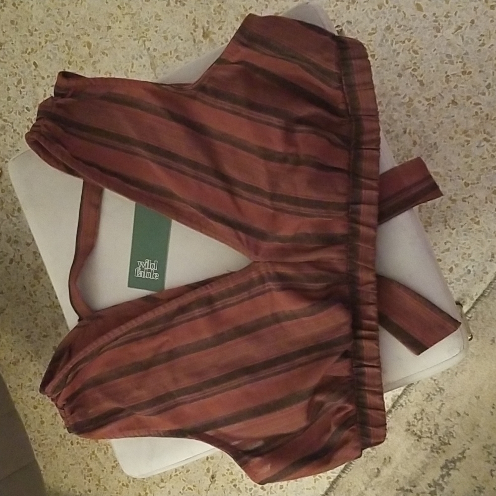 WILD FABLE TOP